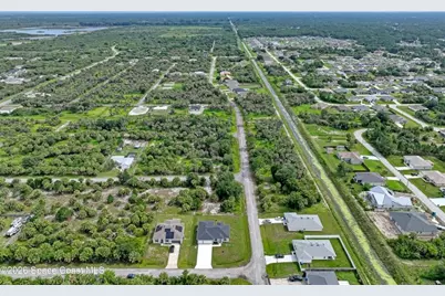 601 Yardley Street SW, Palm Bay, FL 32908 - Photo 29