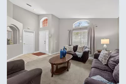 554 Paloma Drive, Davenport, FL 33837 - Photo 3