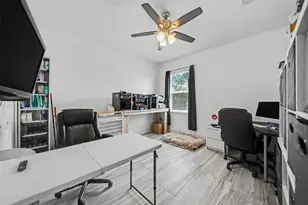 1374 Merion Dr, Mount Dora, FL 32757 - Photo 19