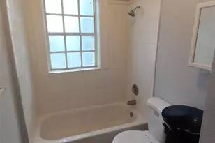 704 Cordova Dr, Orlando, FL 32804 - Photo 9