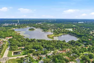 9813 Lake Georgia Dr, Orlando, FL 32817 - Photo 11