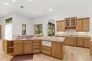 9813 Lake Georgia Dr, Orlando, FL 32817 - Photo 25