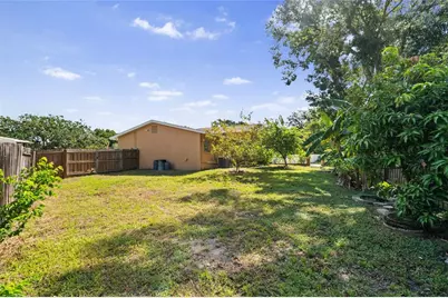 7001 Baywood Court, Tampa, FL 33615 - Photo 37