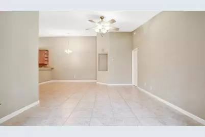 6019 Scotchwood Glen #204, Orlando, FL 32822 - Photo 5