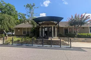 13401 Arbor Pointe Cir, Tampa, FL 33617 - Photo 13