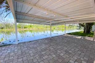 28046 Lois Dr, Tavares, FL 32778 - Photo 13