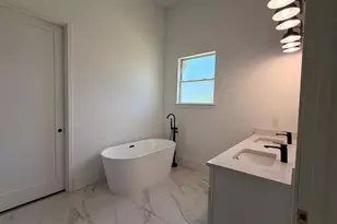 9500 Galaxie Cir, Port Charlotte, FL 33981 - Photo 15