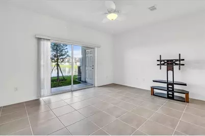 11747 Stonesmith Crossing, Palmetto, FL 34221 - Photo 7