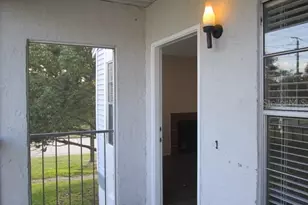 208 Northlake Dr, Sanford, FL 32773 - Photo 3