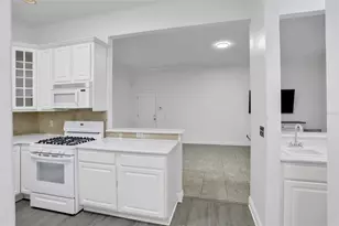 148 S Thornton Ave, Orlando, FL 32801 - Photo 21