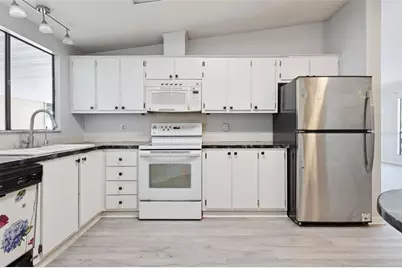 1787 W Schwartz Boulevard, Lady Lake, FL 32159 - Photo 5
