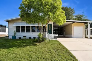 1787 W Schwartz Blvd, Lady Lake, FL 32159 - Photo 1