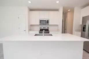 2165 Aquifer Ln, Davenport, FL 33837 - Photo 5