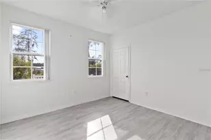 3428 Soho St, Orlando, FL 32835 - Photo 9