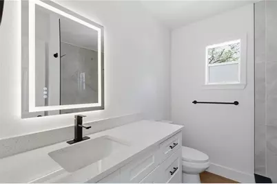 10945 N Boulevard, Tampa, FL 33612 - Photo 23