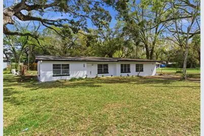 10945 N Boulevard, Tampa, FL 33612 - Photo 9