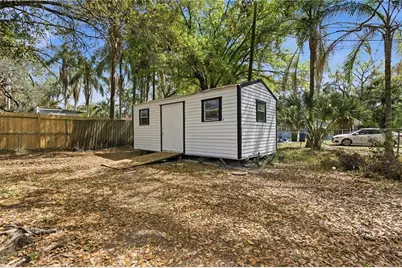 10945 N Boulevard, Tampa, FL 33612 - Photo 13