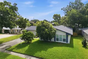 3611 Eloise St, Orlando, FL 32806 - Photo 3