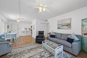 117 7th St N, Bradenton Beach, FL 34217 - Photo 7