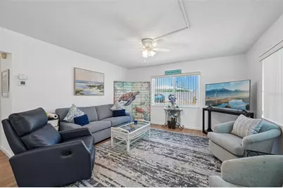 117 7th Street N #1, Bradenton Beach, FL 34217 - Photo 5