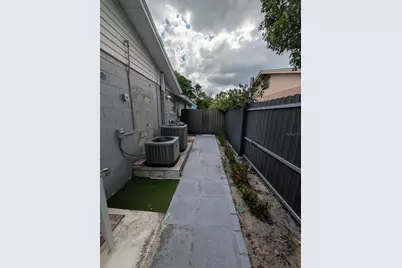 718 Park Manor Drive, Orlando, FL 32825 - Photo 9