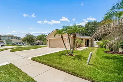 32323 Fish Hook Loop, Wesley Chapel, FL 33545 - Photo 3
