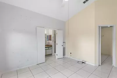 9616 Hollyhill Drive, Orlando, FL 32824 - Photo 11