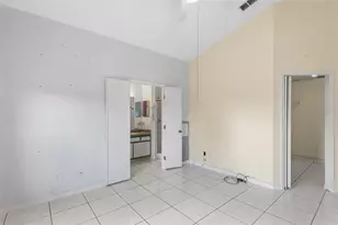 9616 Hollyhill Dr, Orlando, FL 32824 - Photo 11