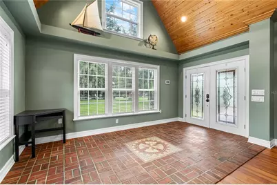 2424 E New York Avenue, Deland, FL 32724 - Photo 15