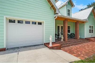 2424 E New York Avenue, Deland, FL 32724 - Photo 37