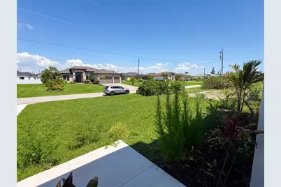 2725 Embers Parkway W, Cape Coral, FL 33993 - Photo 47