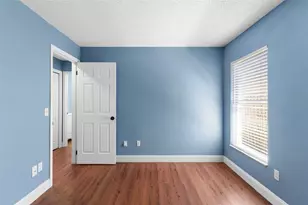 5459 Seedling Ln, Orlando, FL 32811 - Photo 13