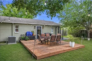 3913 W Wallace Ave, Tampa, FL 33611 - Photo 15