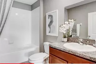 5059 White Chicory Dr, Apollo Beach, FL 33572 - Photo 17