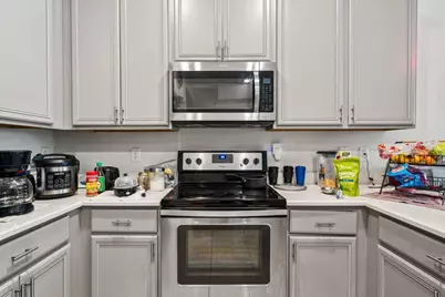 5106 Killarney Way, Kissimmee, FL 34746 - Photo 9