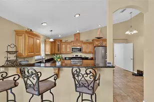 3830 Griffin View Dr, Lady Lake, FL 32159 - Photo 25