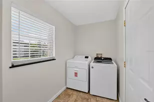 3830 Griffin View Dr, Lady Lake, FL 32159 - Photo 35