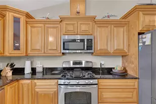 3830 Griffin View Dr, Lady Lake, FL 32159 - Photo 29