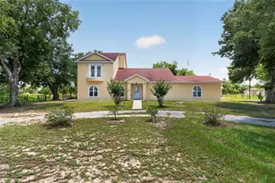 3830 Griffin View Dr, Lady Lake, FL 32159 - Photo 1