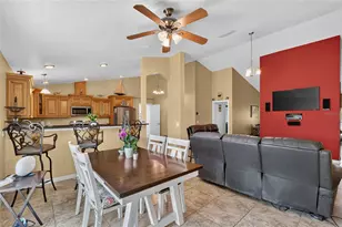 3830 Griffin View Dr, Lady Lake, FL 32159 - Photo 23