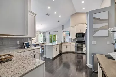 9745 Doriath Circle, Orlando, FL 32825 - Photo 13