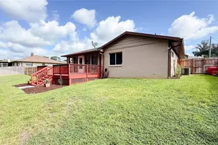 898 Crittenden Ave, Orange City, FL 32763 - Photo 35