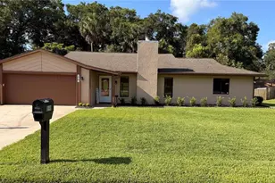 898 Crittenden Ave, Orange City, FL 32763 - Photo 1