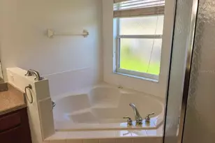 3520 Shorewood Dr, Kissimmee, FL 34746 - Photo 13