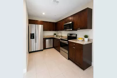 1002 Mayfair Place, Kissimmee, FL 34758 - Photo 3