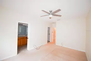3143 Capri Isle Way, Orlando, FL 32835 - Photo 13