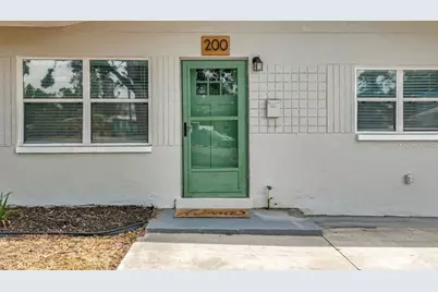 200 Lewis Boulevard SE, Saint Petersburg, FL 33705 - Photo 3