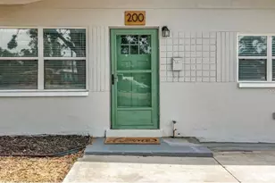 200 Lewis Blvd SE, Saint Petersburg, FL 33705 - Photo 3