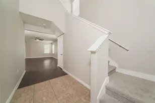 6806 Glenbrook Dr, Lakeland, FL 33811 - Photo 3