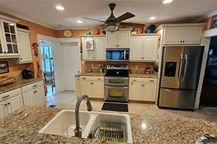 821 N Eola Dr, Orlando, FL 32803 - Photo 11